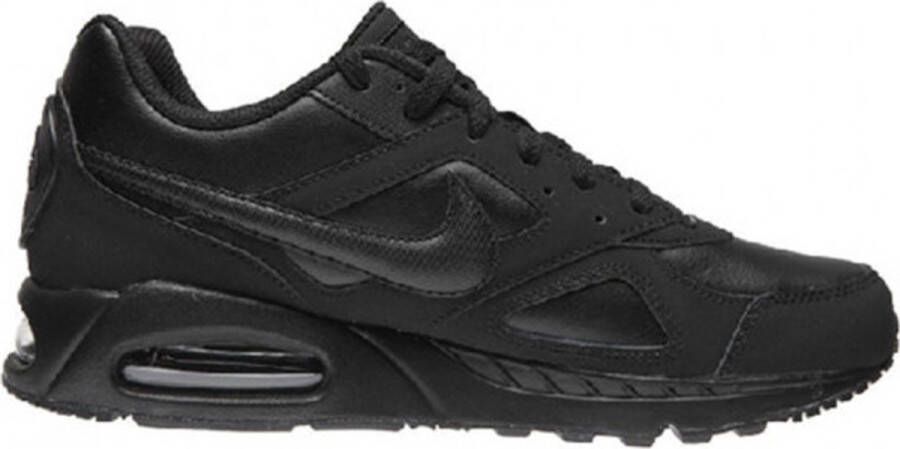 Nike Lage Sneakers Air Max Ivo Leather Noir