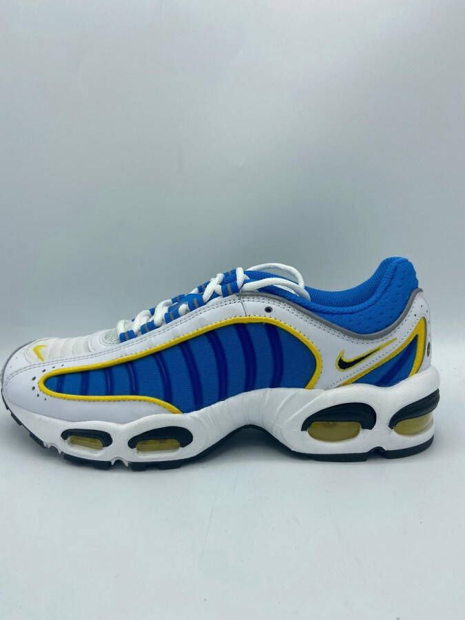 Nike AIR MAX TAILWIND IV