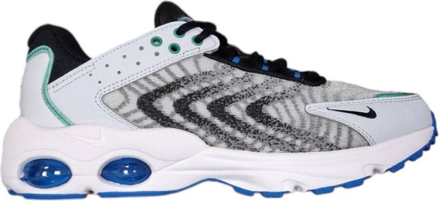 Nike Air Max TW Sneakers