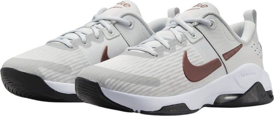 Nike Air Zoom Bella 6 Sportschoenen Vrouwen