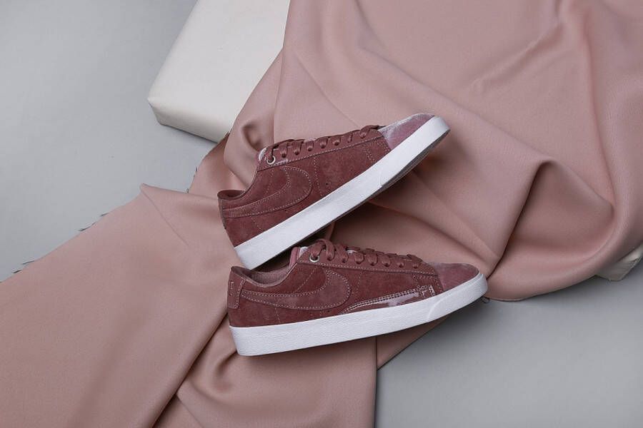 Nike Blazer Low Mauve Sneakers Doos zonder deksel