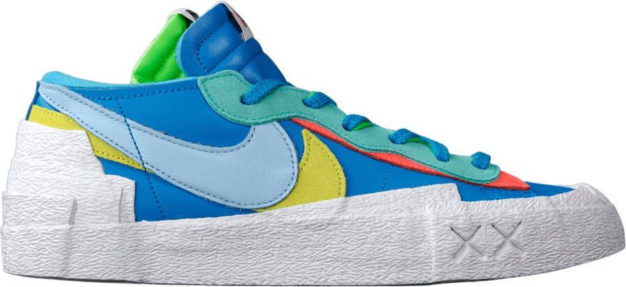 Nike Blazer Low sacai KAWS Neptune Blue DM7901-400 BLAUW Schoenen