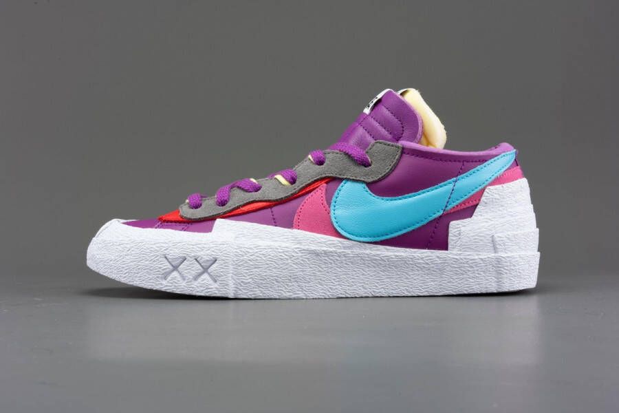 Nike Blazer Low Sacai Kaws ''Purple Dusk'' DM7901-500 Paars Schoenen - Foto 2