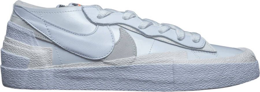 Nike Blazer Low sacai White Patent Leather DM6443-100 WIT Schoenen