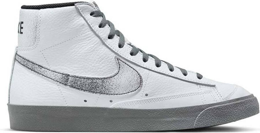 Nike Blazer ´77 Emb Basketball Schoenen white smoke grey black white maat: 40 beschikbare maaten:40.5 41 42.5 43 44.5 45.5 46