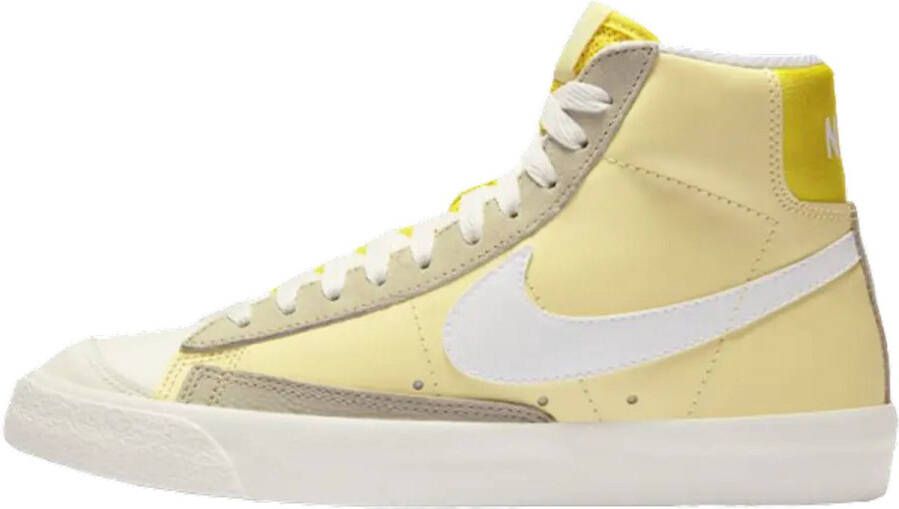 Nike Blazer Mid '77 Geel Sneakers Doos zonder deksel
