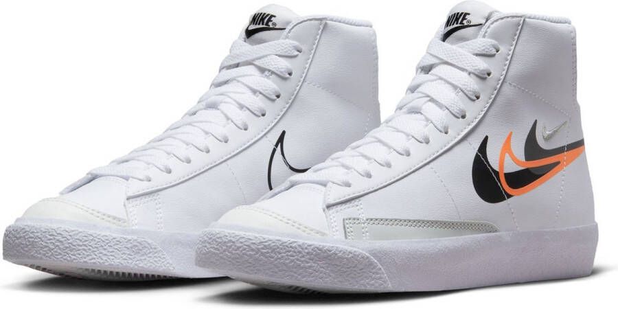 Nike Blazer Mid Next Nature 'Double Swoosh Mandarin' (GS) FN7788-100 wit rood oranje sneakers hoog