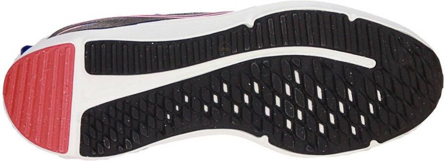 Nike Cosmic Runner GS Black Bright Crimson