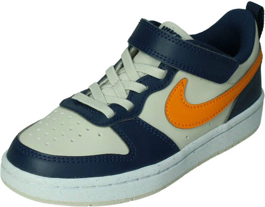 Nike court borough low recraft in de kleur ecru