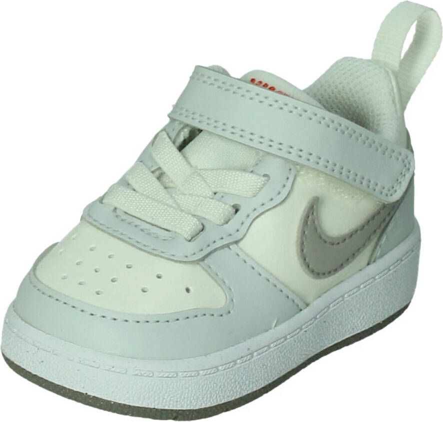 Nike court borough low recraft in de kleur wit