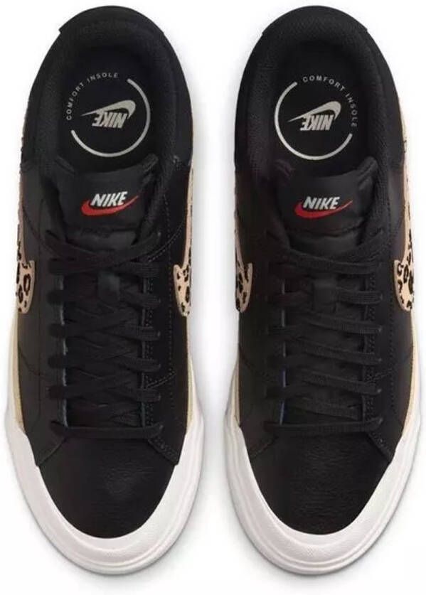 Nike Court Legacy lift