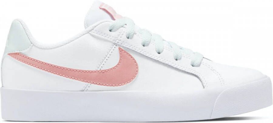Nike Court Royale AC Bleached Coral Sneakers Dames Wit