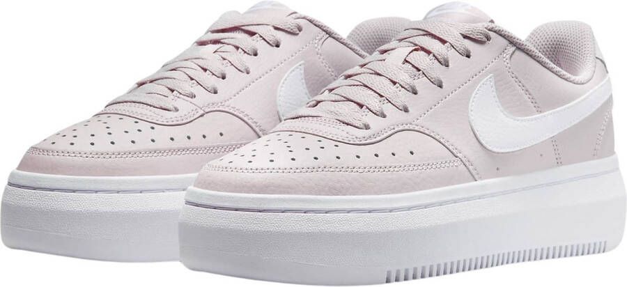 Nike Court Vision Sneakers Beige Dames