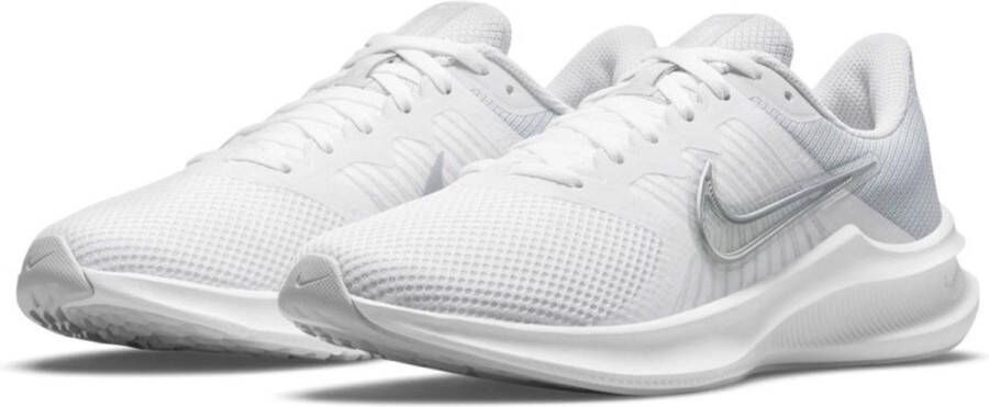 Nike Downshifter 11 Dames Sportschoenen White Mtlc Silver-Pure Platinum-Wolf Grey