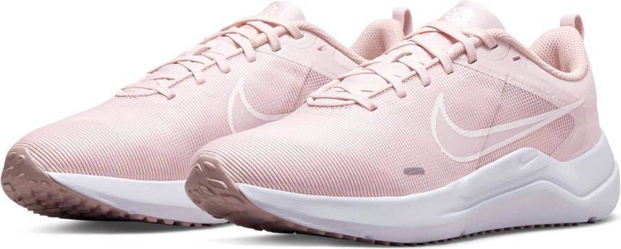 Nike Downshifter 12 Hardloopschoenen voor dames (straat) Roze