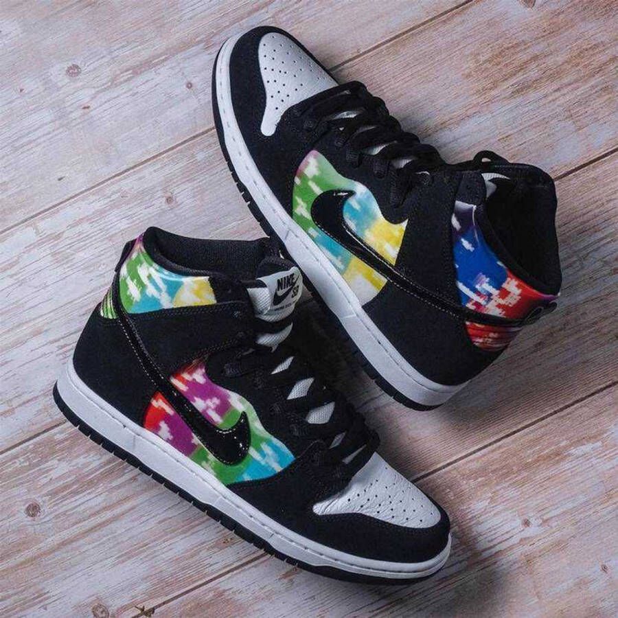 Nike Dunk High 42.5 TV-Signal No Box! cz2253