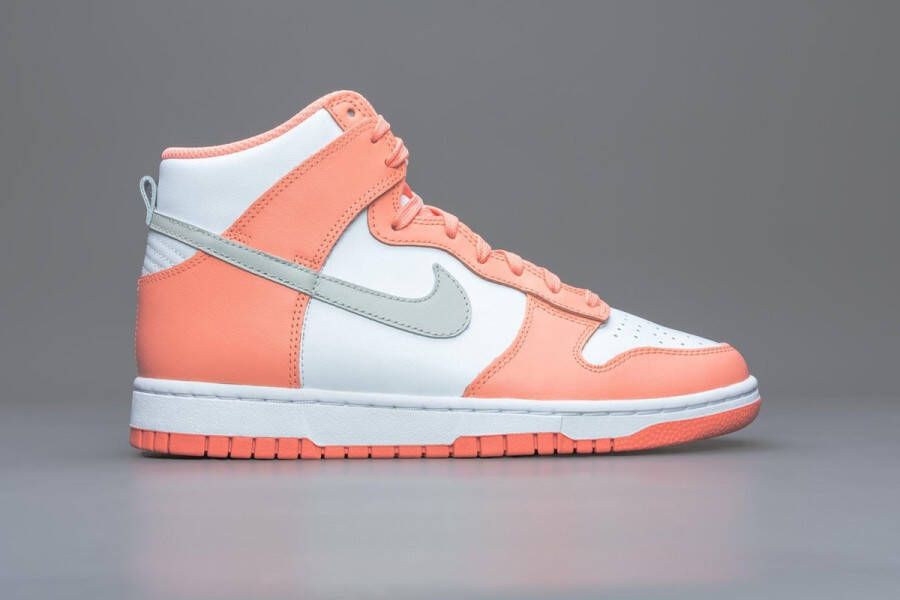 Nike Dunk High Salmon (W) DD1869-600 Kleur als op foto Schoenen