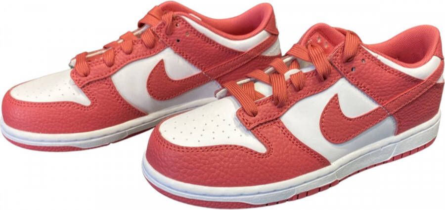 Nike Dunk Low Archeo Pink