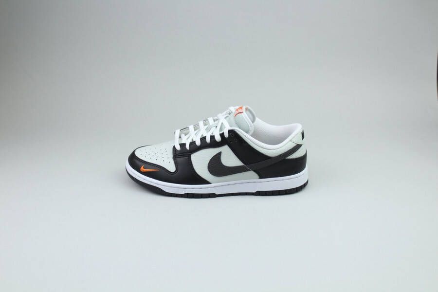 Nike Dunk Low 'Mini Swoosh' Sneakers nen Zwart Grijs Wit Oranje