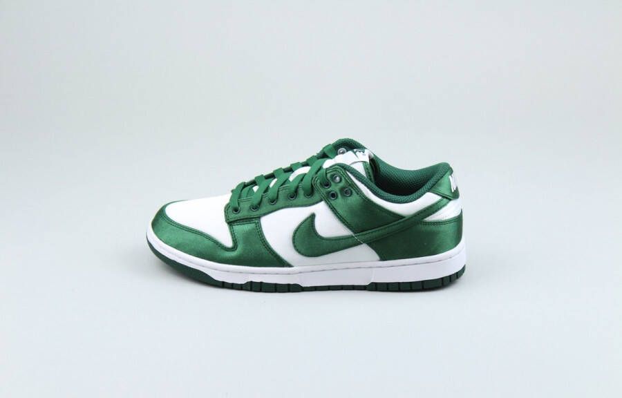 Nike Dunk Low Sneakers Satin Green