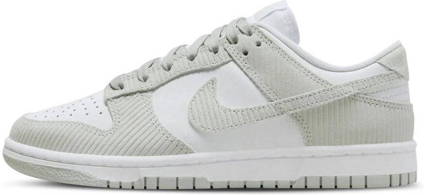 Nike WMNS Dunk Low Grey Corduroy FN7658
