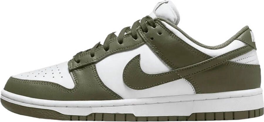 Nike WMNS Dunk Low Medium Olive White Medium Olive-White DD1503-120 Schoenen Sneakers Groen Green