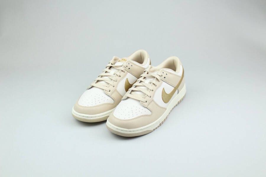 Nike Dunk Low 'Metallic Gold' (Women's)