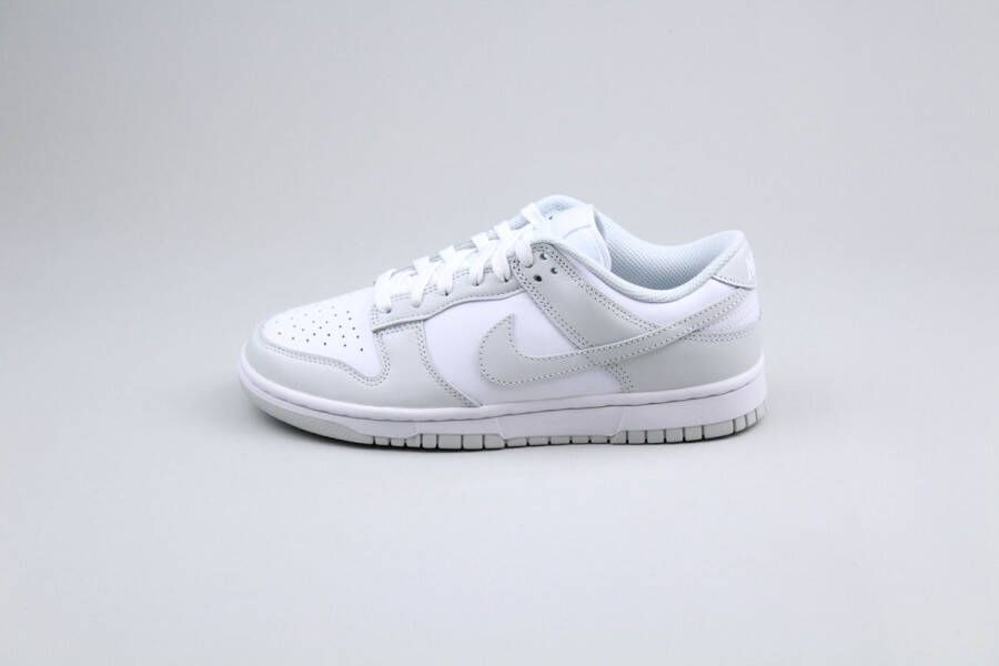 Nike Dunk Low 'Photon Dust' (W)