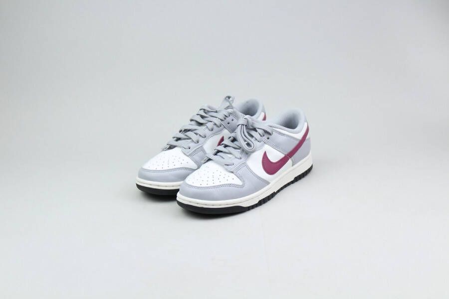 Nike Dunk Low Redwood (Women's)