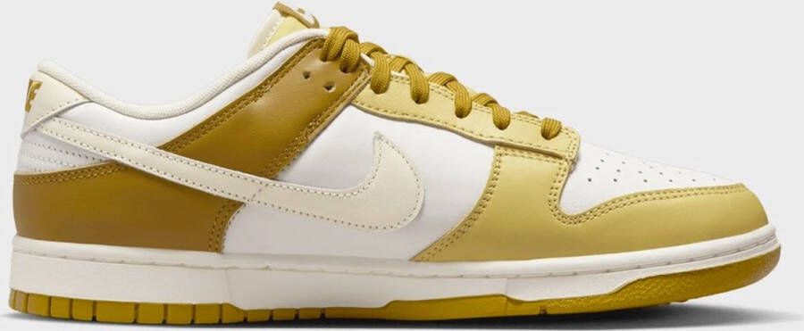 Nike Dunk Low Retro Sneakers