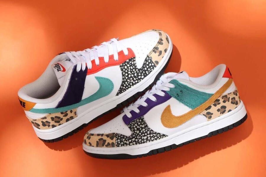 Nike Dunk Nike W Low Se White Light Curry Washed Teal Schoenmaat 36 1 2 Sneakers DN3866 100