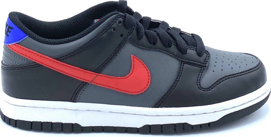 Nike Dunk Low (gs) Basketball Schoenen black university red white racer blue maat: 40 beschikbare maaten:36.5 37.5 38.5 39 40