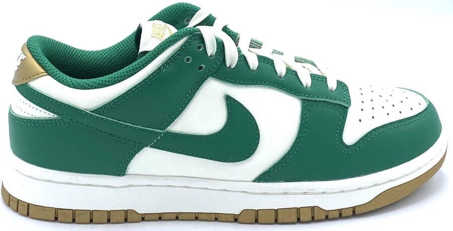 Nike Lage Sneakers Baskets Dunk Low Malachite avec des touches dorées