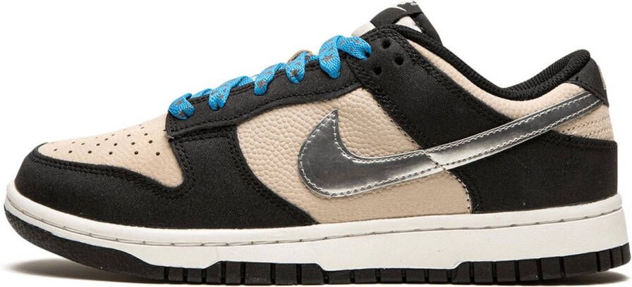 Nike Dunk Low Starry Laces