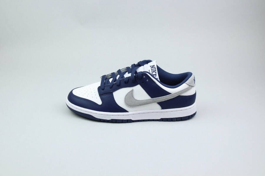 Nike Dunk Low Midnight Navy Summit White White Light Smoke Grey- Midnight Navy Summit White White Light Smoke Grey