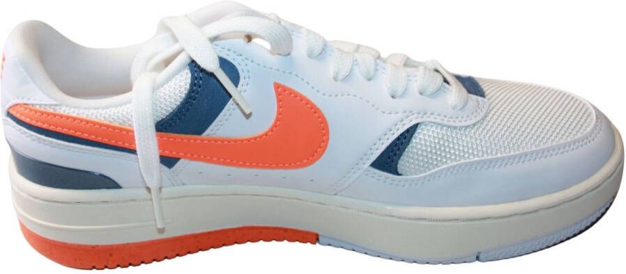 Nike Gamma Force Sneakers Dames Wit