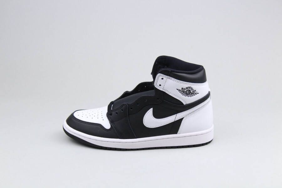 Nike Air Jordan 1 High OG Black White Sneakers Mannen Zwart Wit