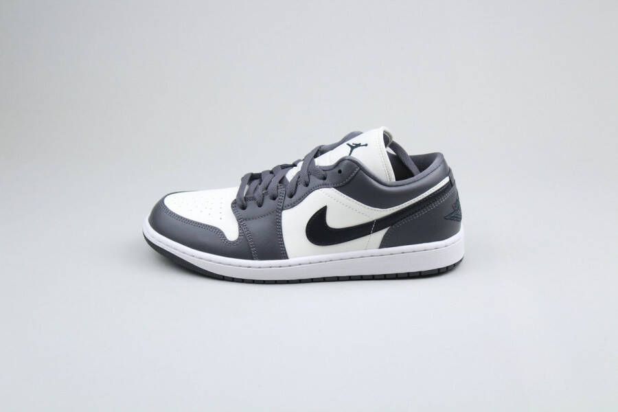 Jordan Air 1 Low Dames Sail Dark Grey White Off-Noir- Dames Sail Dark Grey White Off-Noir