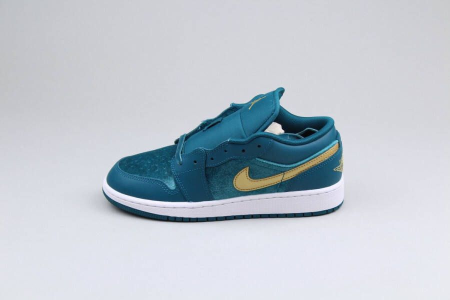 Nike Jordan 1 Low 'Velvet Geode Teal' (GS)