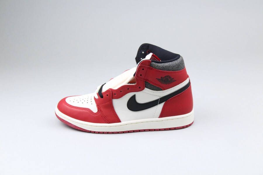 Nike Jordan 1 Retro High OG 'Chicago Lost & Found'