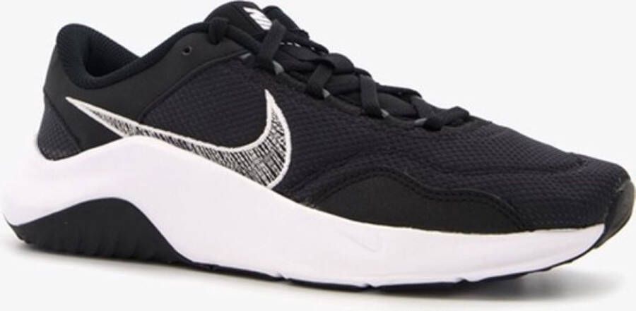 Nike Legend Essential 3 sportschoenen zwart