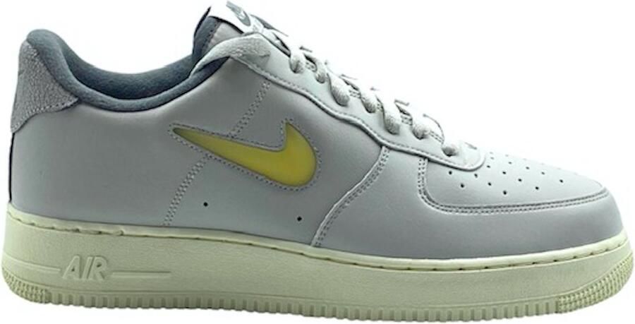 Nike Air Force 1 Low 07 Jewel Light Bone Coconut Milk