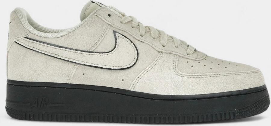 Nike Air Force 1 '07 LV8 Light Khaki Black