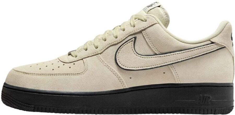 Nike 's Shoes Air Force 1 '07 LV8 Light Khaki- Light Khaki