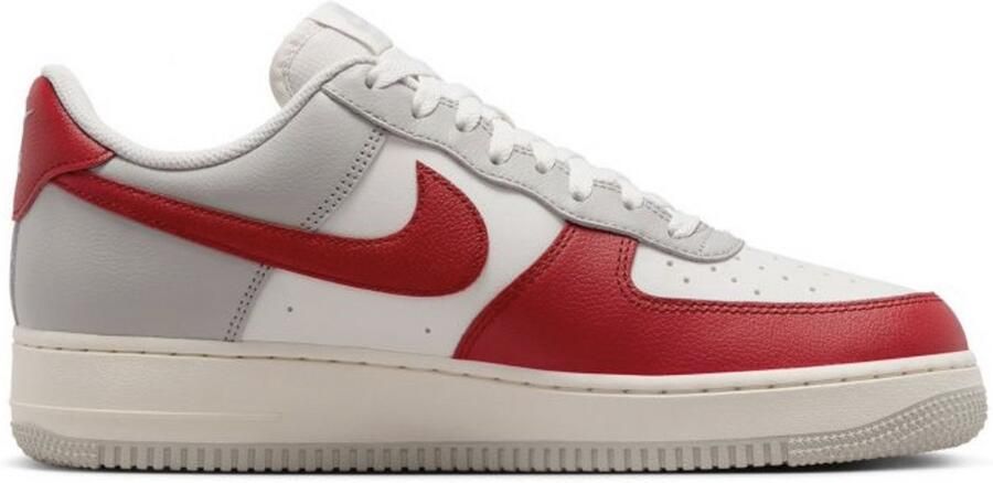 Nike Air Force 1 '07 Sneakers Unisex Rood Grijs