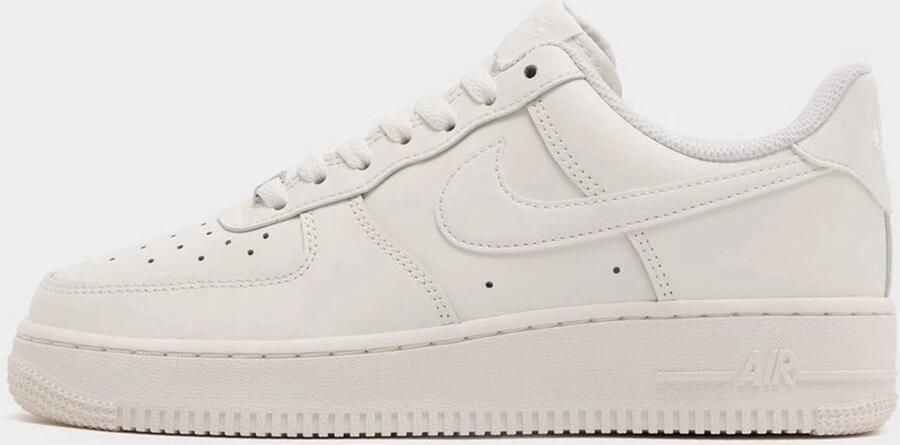 Nike Sportswear Sneakers laag 'Air Force 1 '07' lichtbeige
