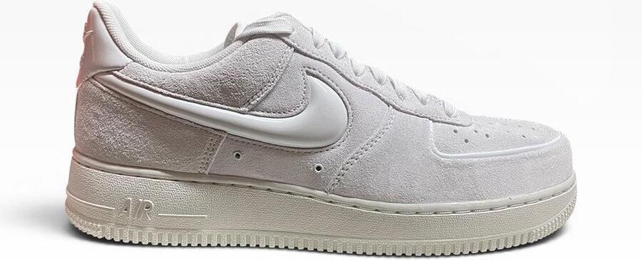 Nike Sportswear Sneakers laag 'Air Force 1 '07' offwhite