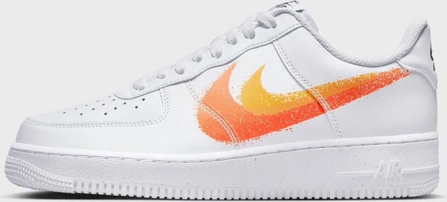 Nike Air Force 1 '07 Low 'Spray Paint Swoosh White Safety Orange'- FJ4228-100 wit oranje sneakers laag - Foto 3