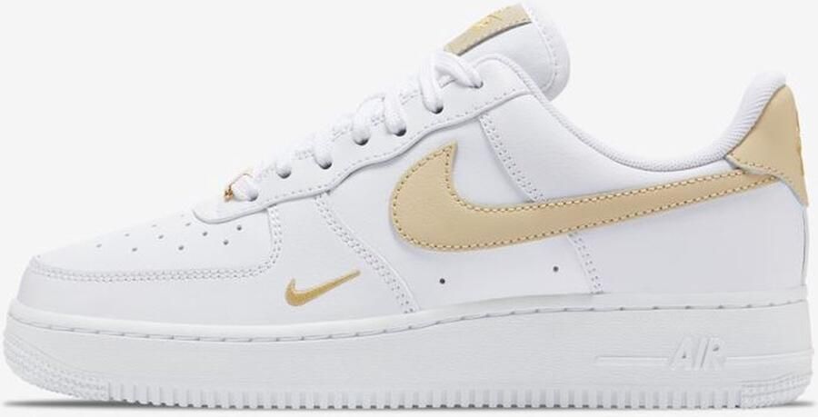 Nike Air Force 1 07 Essential Dames White Rattan White Rattan- Dames White Rattan White Rattan