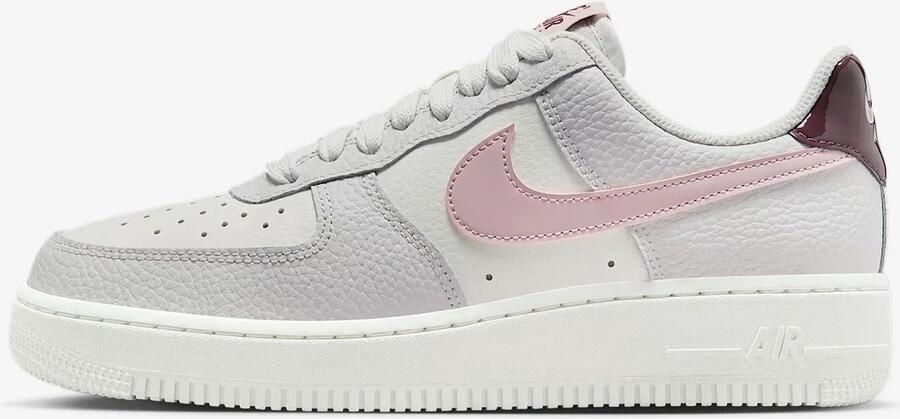 Nike Air Force 1 '07 summit white plum chalk vast grey Women bruin Schoenen